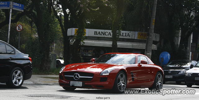 Mercedes SLS AMG spotted in São Paulo, Brazil