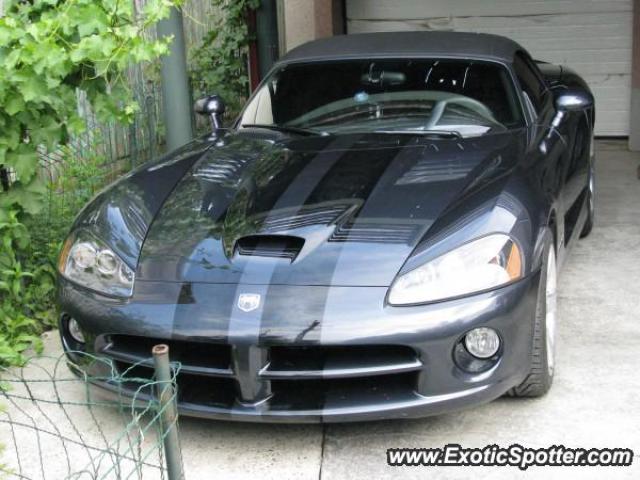 Dodge Viper spotted in Iasi, Romania