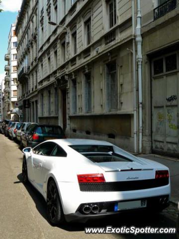 Lamborghini Gallardo spotted in Lyon, France