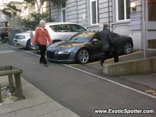 Audi R8 spotted in Istanbul, Turkey