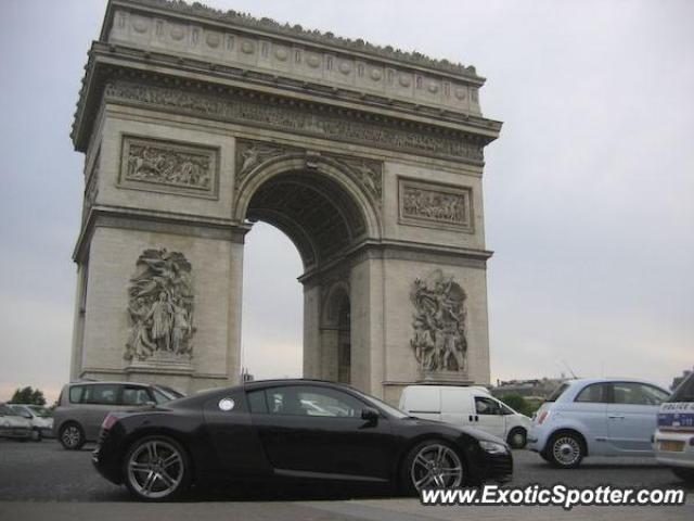 Audi R8 spotted in Paris, France