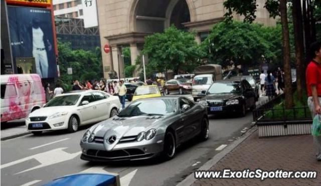 Mercedes SLR spotted in Chongqing, China