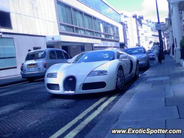 Bugatti Veyron spotted in London, United Kingdom