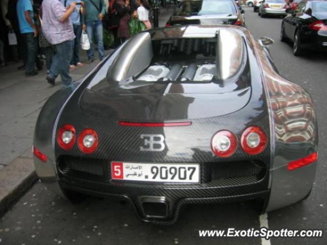 Bugatti Veyron spotted in London, United Kingdom