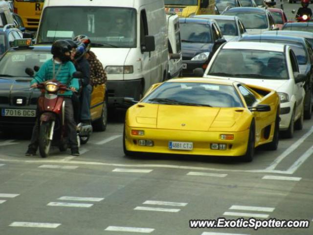 Lamborghini Diablo spotted in Barcelona, Spain