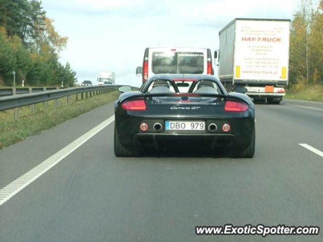 Porsche Carrera GT spotted in Vilnius, Lithuania