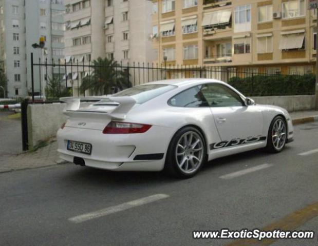 Porsche 911 GT3 spotted in Istanbul, Turkey