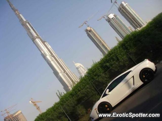 Lamborghini Gallardo spotted in Dubai, United Arab Emirates