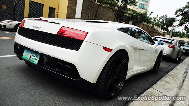 Lamborghini Gallardo spotted in Taguig City, Philippines