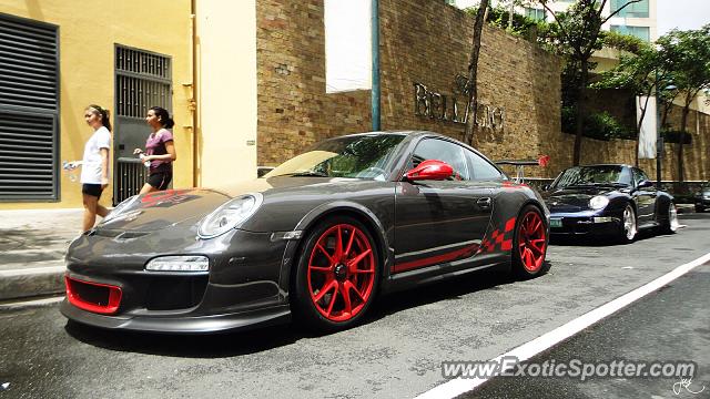 Porsche 911 GT3 spotted in Taguig City, Philippines