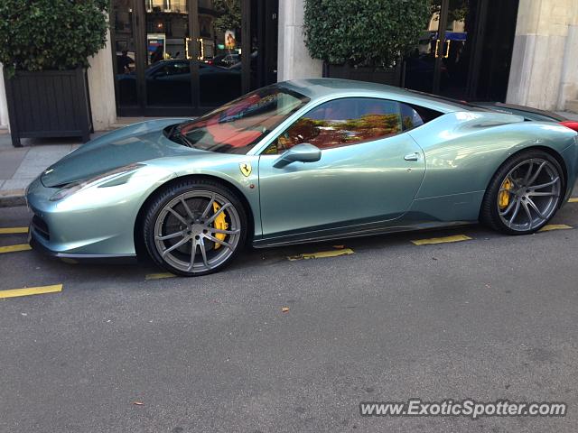 Ferrari 458 Italia spotted in Paris, France