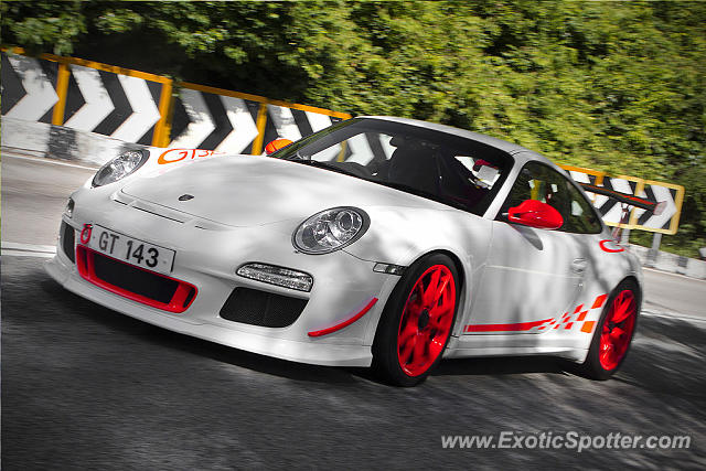 Porsche 911 GT3 spotted in Hong Kong, China