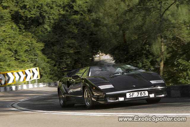 Lamborghini Countach spotted in Hong Kong, China