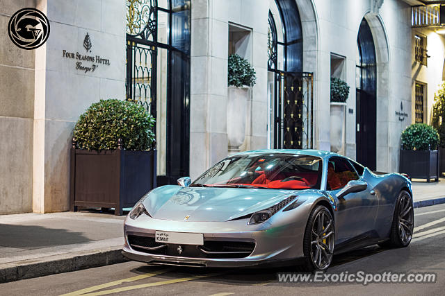 Ferrari 458 Italia spotted in Paris, France