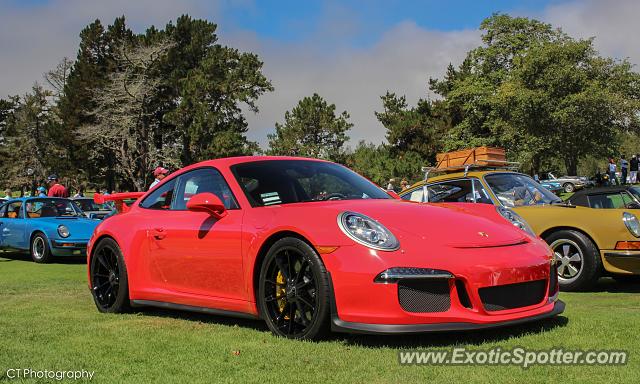 Porsche 911 GT3 spotted in Carmel Valley, California