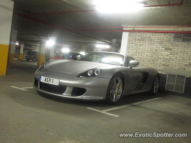 Porsche Carrera GT spotted in London, United Kingdom