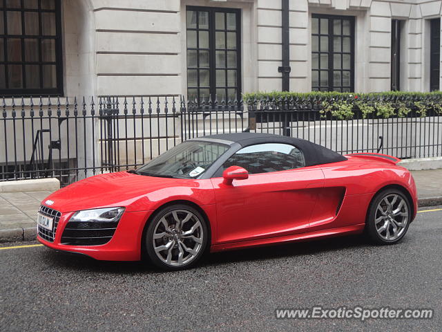 Audi R8 spotted in London, United Kingdom