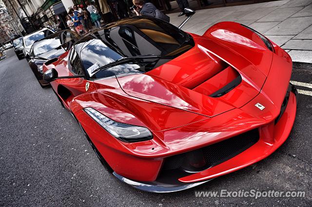 Ferrari LaFerrari spotted in London, United Kingdom