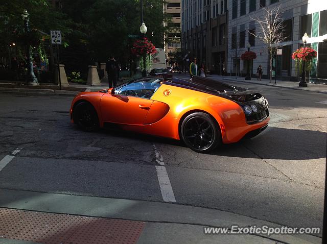 Bugatti Veyron spotted in Chicago, Illinois