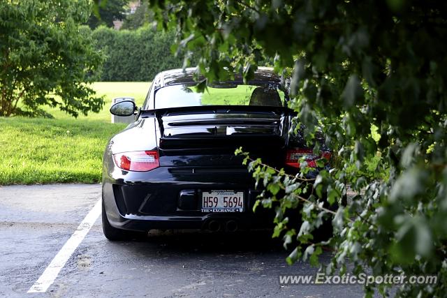 Porsche 911 GT3 spotted in Winnetka, Illinois