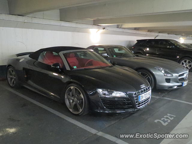 Audi R8 spotted in Paris, France