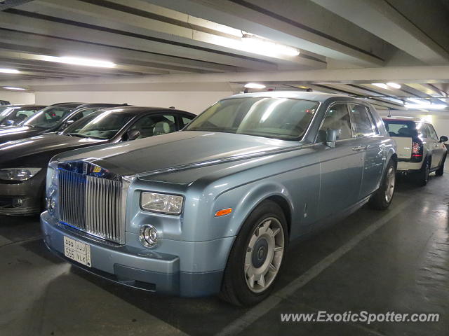 Rolls Royce Phantom spotted in Paris, France