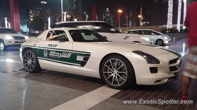 Mercedes SLS AMG spotted in Dubai, United Arab Emirates