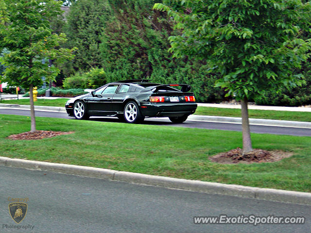 Lotus Esprit spotted in GreenwoodVillage, Colorado