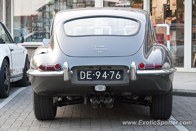 Jaguar E-Type spotted in Philippine, Netherlands