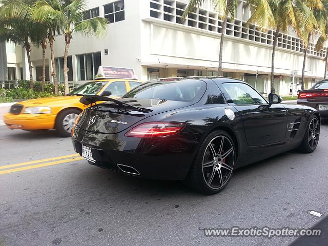 Mercedes SLS AMG spotted in Miami Beach, Florida