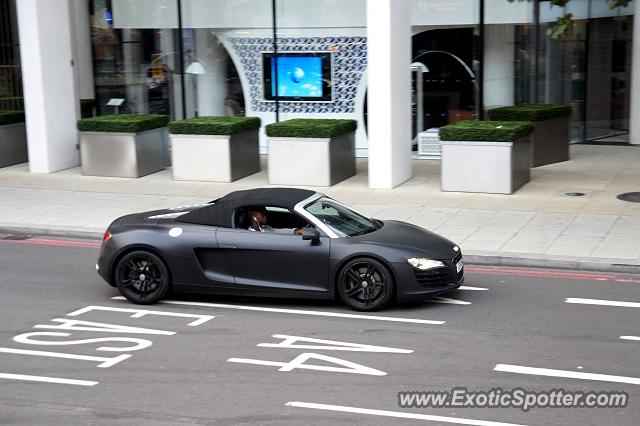 Audi R8 spotted in London, United Kingdom