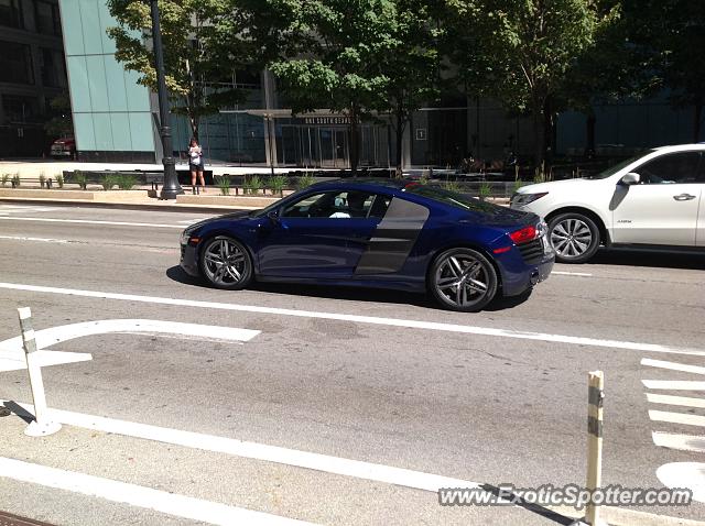 Audi R8 spotted in Chicago, Illinois