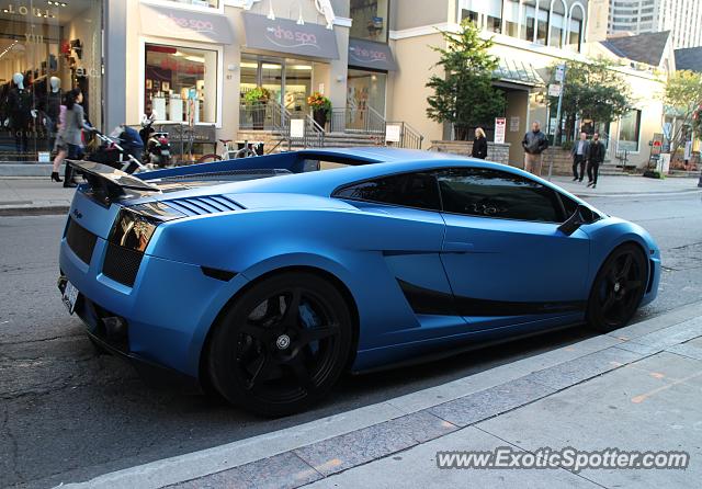 Lamborghini Gallardo spotted in Toronto, Canada