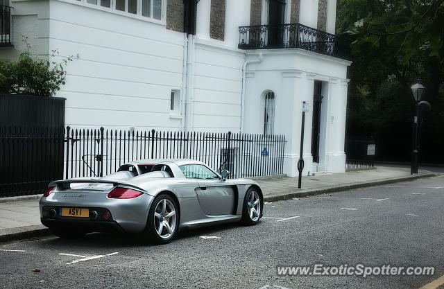 Porsche Carrera GT spotted in London, United Kingdom