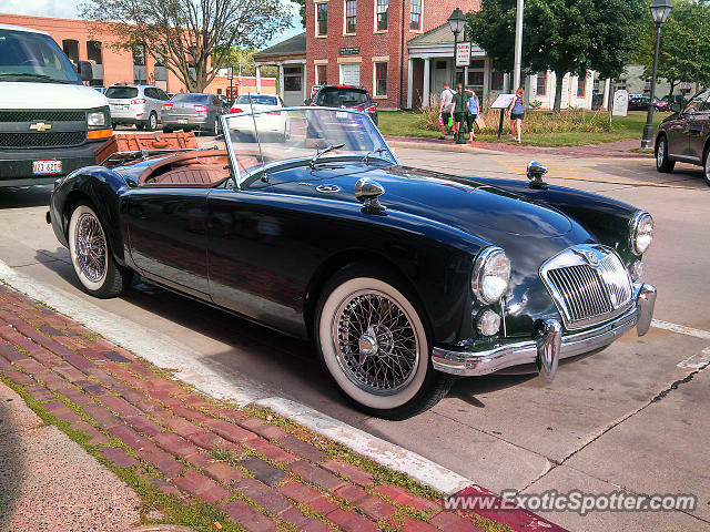 Other Vintage spotted in Galena, Illinois