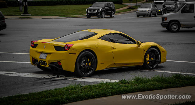 Ferrari 458 Italia spotted in Cornelius, North Carolina