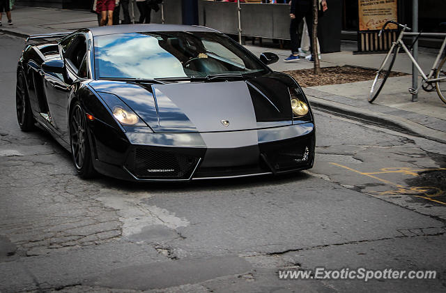 Lamborghini Gallardo spotted in Toronto, Canada