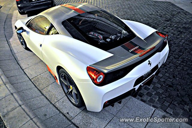 Ferrari 458 Italia spotted in KLCC Twin Tower, Malaysia