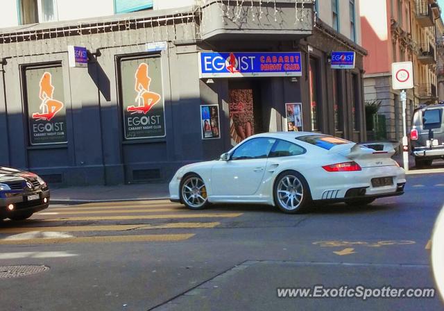 Porsche 911 GT2 spotted in Zurich, Switzerland