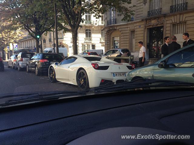 Ferrari 458 Italia spotted in PARIS, France