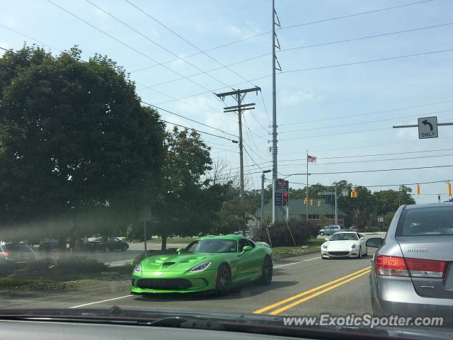 Dodge Viper spotted in Pittsburgh, Pennsylvania