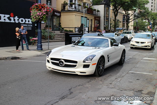 Mercedes SLS AMG spotted in Toronto, Canada