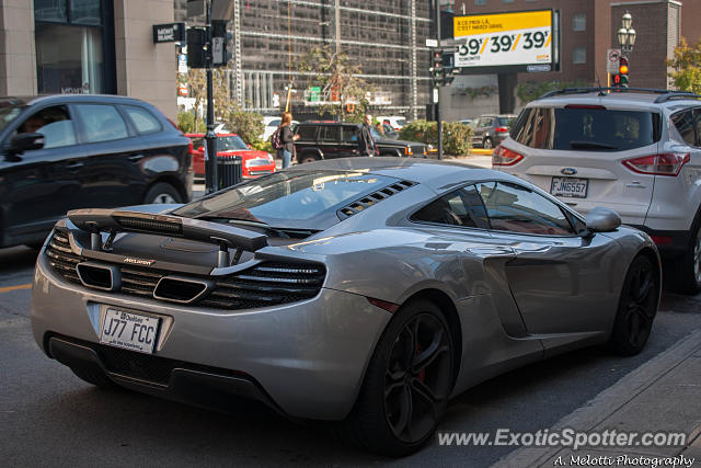 Mclaren MP4-12C spotted in Montreal, Canada