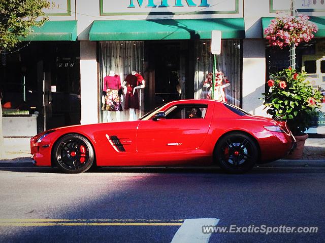 Mercedes SLS AMG spotted in Cedarhurst, New York