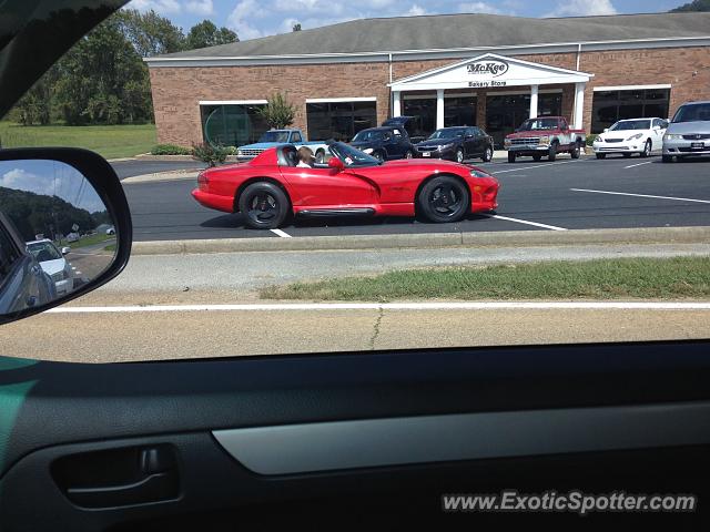 Dodge Viper spotted in Chattanooga, Tennessee