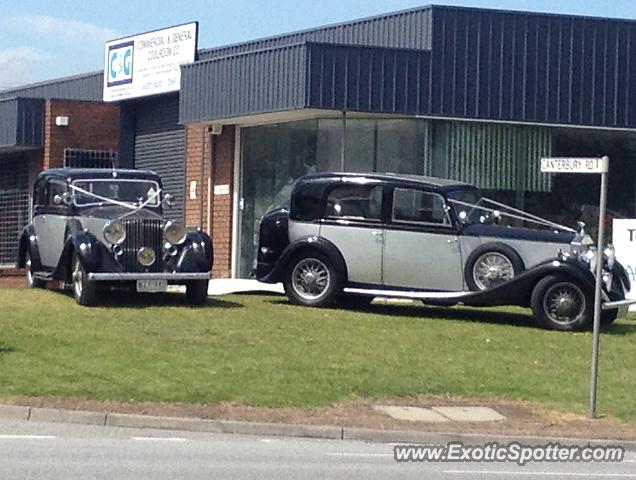 Rolls Royce Silver Cloud spotted in Melbourne, Australia