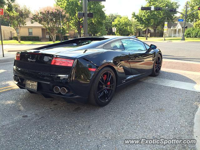 Lamborghini Gallardo spotted in Dallas, Texas