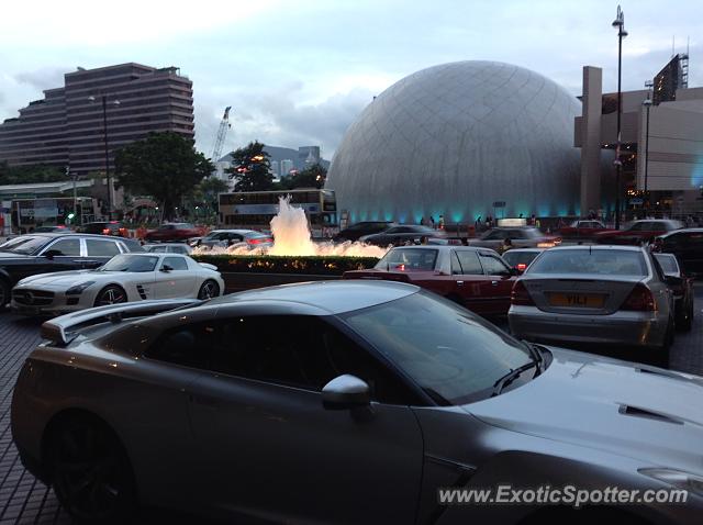 Mercedes SLS AMG spotted in Hong Kong, China