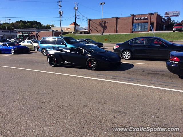 Lamborghini Gallardo spotted in Knoxville, Tennessee