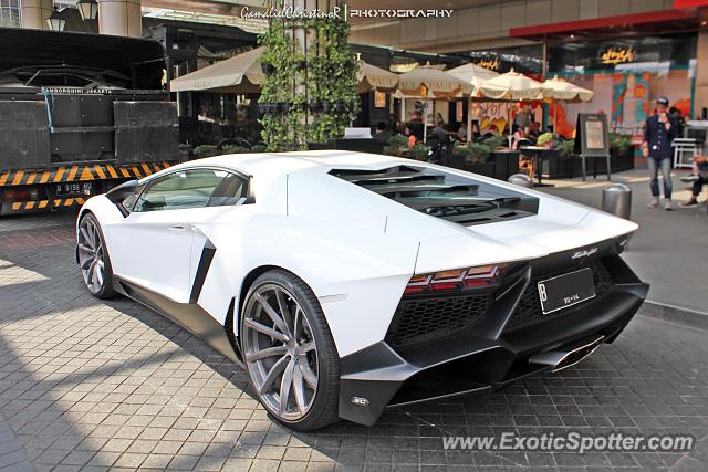 Lamborghini Aventador spotted in Jakarta, Indonesia